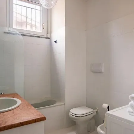 Stylish And Cozy Studio In Isola * Μιλάνο
